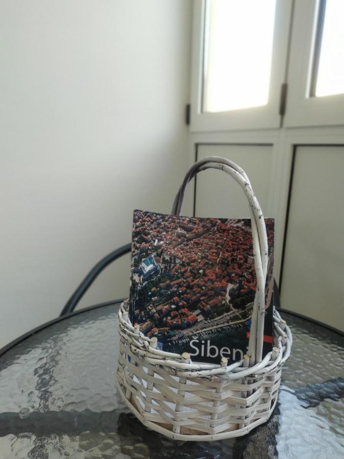 Charming Old Town Apartment شيبينيك المظهر الخارجي الصورة