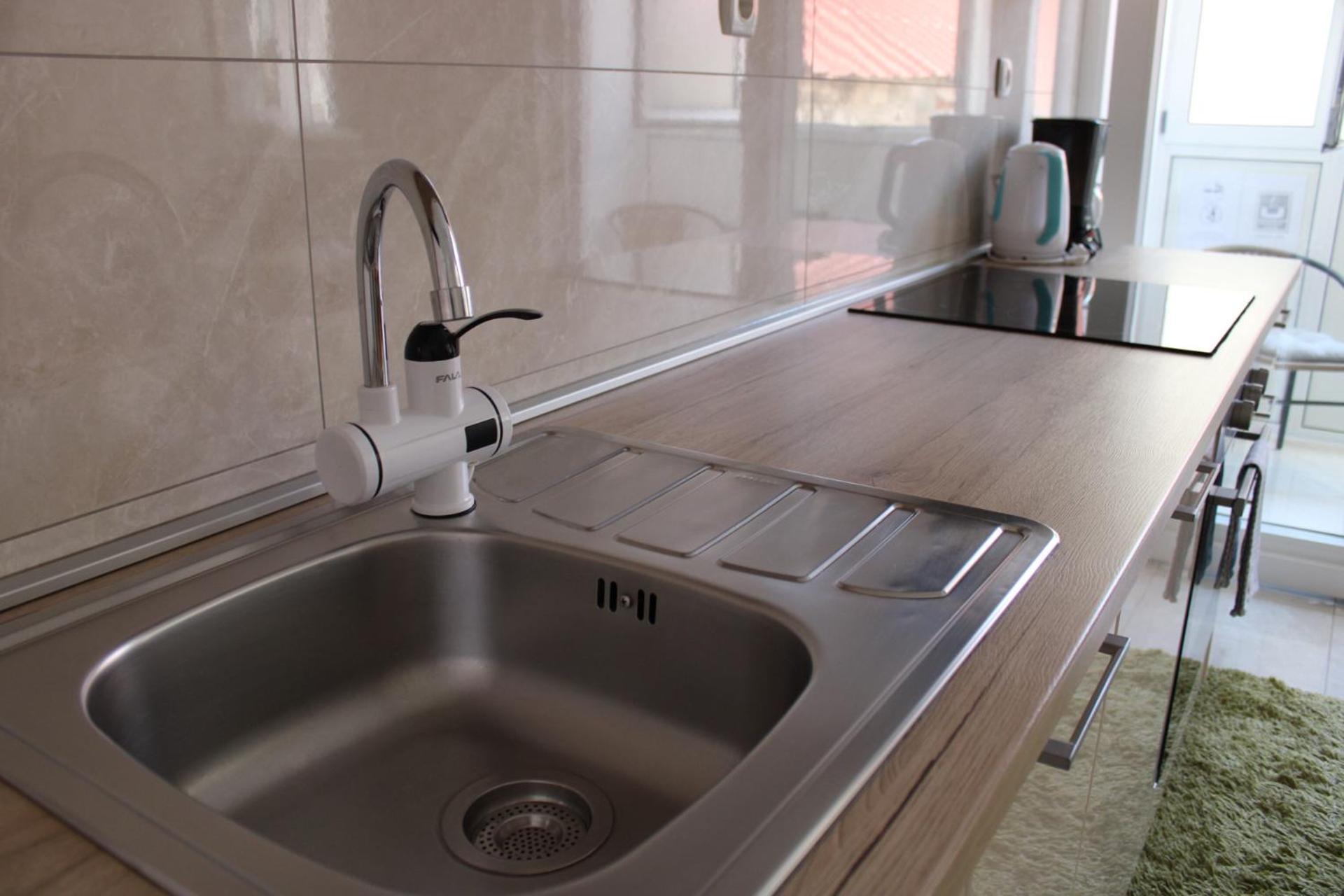 Charming Old Town Apartment شيبينيك المظهر الخارجي الصورة